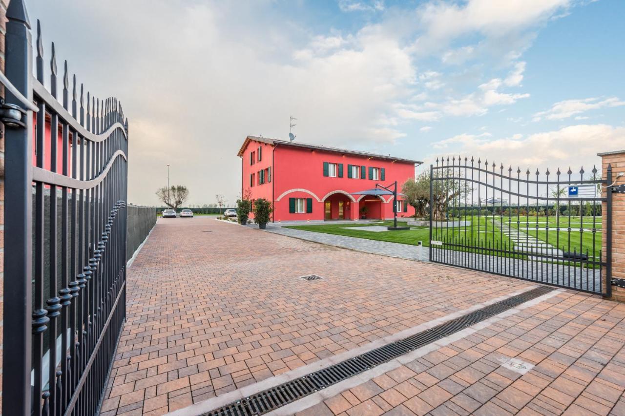 Aparthotel Borgo Degli Ulivi Formigine Esterno foto